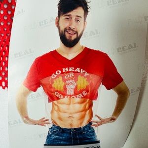 Faux Real Men’s Go Heavy novelty t shirt size M